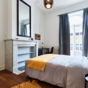 sunny room in a fully refurbished house of 2020 for expats in Brussels