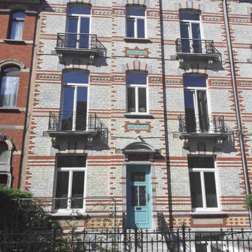 Fully renovated house (2020) of 220 m² well-located in Brussels including 7 comfortable fully furnished bedrooms (17-25m²) with a private shower for each tenant