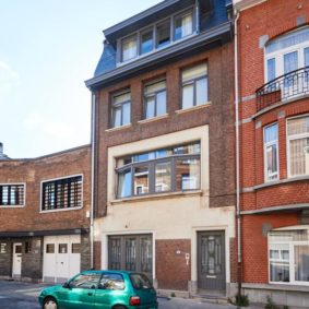 Fully renovated house (2020) of 350 m² in Schaerbeek comprising 8 comfortable fully furnished bedrooms (19-25 m²) with private bathroom