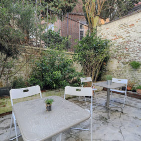 lovely terrace in a shared house for expats in Brussels