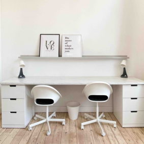 Rent a fully furnished room in Brussels for young couple with an office space including a desk and high speed wifi