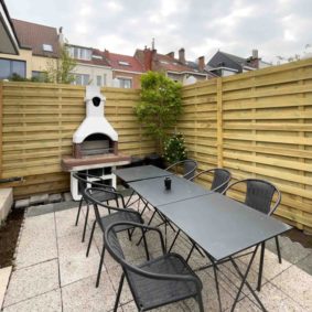 Rent a room in a shared house with terrace, garden and bbq well located in front of a city park in Brussels