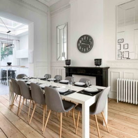 Well-deocrated dining room to enjoy community meals with young expats in Brussels in a recently refurbished house