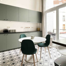 Stylish kitchen in ShareHomeBrussels shared house close to Cinquantenaire