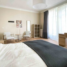 Spacious bedroom of ShareHome cohousing property in the vibrant Plasky neighborhood